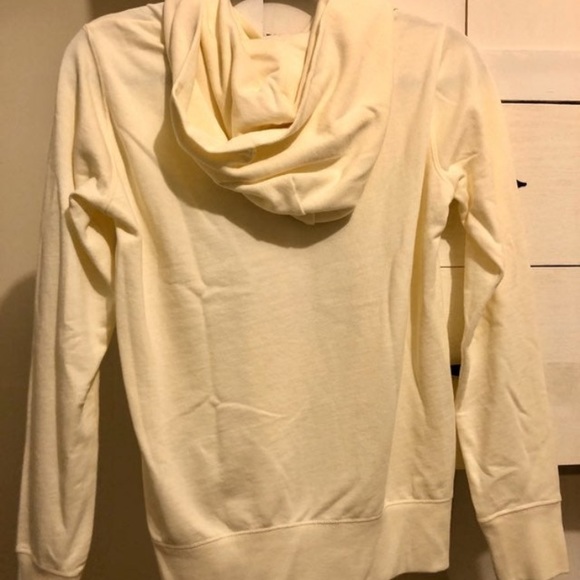 KAWS uniqlo hoodie Sesame Street - Picture 8 of 10